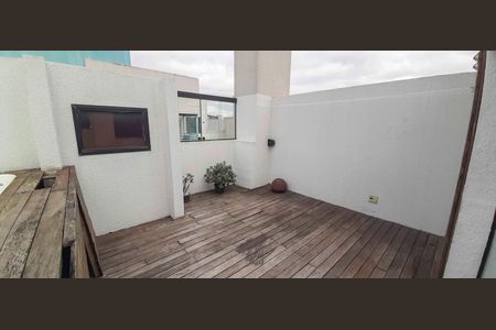 Apartamento à venda com 104m², 2 quartos e 3 vagas Apartamento à venda com 104m², 2 quartos e 3 vagasÁrea comum