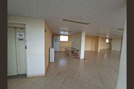 Apartamento à venda com 96m², 3 quartos e sem vaga Apartamento à venda com 96m², 3 quartos e sem vagaHall de Entrada