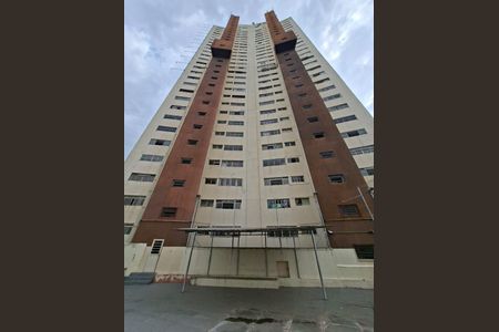 Apartamento à venda com 96m², 3 quartos e sem vaga Apartamento à venda com 96m², 3 quartos e sem vagaFachada