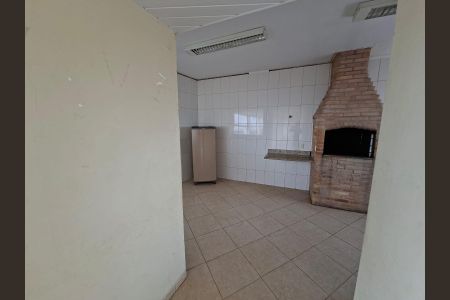 Apartamento à venda com 96m², 3 quartos e sem vaga Apartamento à venda com 96m², 3 quartos e sem vagaChurrasqueira
