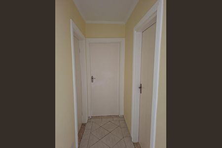 Apartamento à venda com 96m², 3 quartos e sem vaga Apartamento à venda com 96m², 3 quartos e sem vagaCorredor