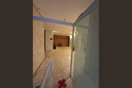 Apartamento à venda com 96m², 3 quartos e sem vaga Apartamento à venda com 96m², 3 quartos e sem vagaHall de Entrada