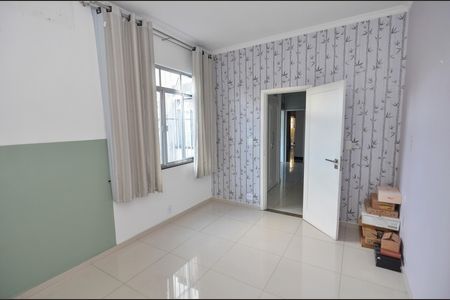 Apartamento à venda com 205m², 3 quartos e 1 vaga Apartamento à venda com 205m², 3 quartos e 1 vagaQuarto 1