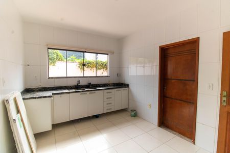 Casa para alugar com 155m², 4 quartos e 2 vagasCozinha