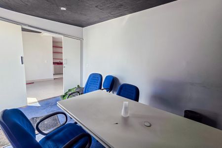 Apartamento para alugar com 100m², 2 quartos e sem vaga