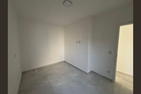 Apartamento para alugar com 33m², 1 quarto e sem vagaquarto 