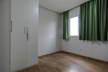Apartamento para alugar com 92m², 2 quartos e 2 vagas Apartamento para alugar com 92m², 2 quartos e 2 vagasQuarto 1 - Suíte