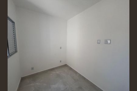 Casa para alugar com 38m², 2 quartos e sem vaga