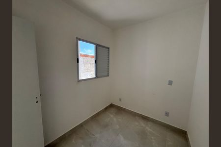 Casa para alugar com 38m², 2 quartos e sem vaga