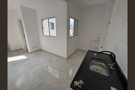 Casa para alugar com 38m², 2 quartos e sem vaga