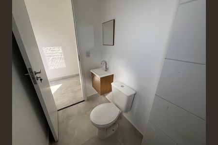 Casa para alugar com 38m², 2 quartos e sem vaga