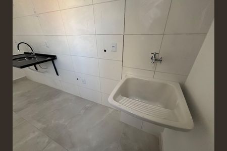 Área de Serviço de apartamento para alugar com 2 quartos, 38m² em Cidade Antônio Estêvão de Carvalho, São Paulo