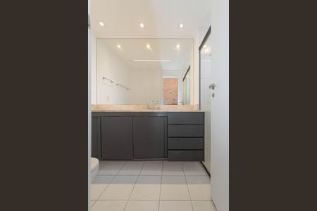 Apartamento para alugar com 85m², 1 quarto e 2 vagasBanheiro da Suíte