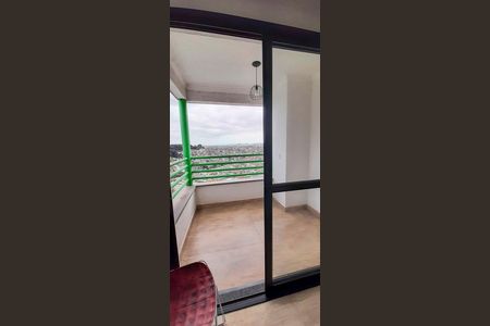Apartamento à venda com 118m², 2 quartos e 3 vagas Apartamento à venda com 118m², 2 quartos e 3 vagasSacada