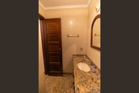 Casa para alugar com 281m², 3 quartos e 1 vaga Casa para alugar com 281m², 3 quartos e 1 vagaLavabo