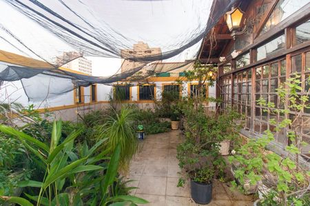 Casa para alugar com 281m², 3 quartos e 1 vaga Casa para alugar com 281m², 3 quartos e 1 vagaÁrea externa
