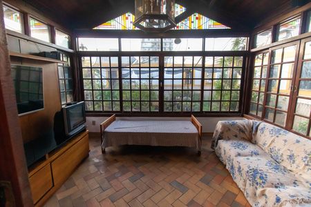 Sala de casa para alugar com 3 quartos, 281m² em Fonseca, Niterói