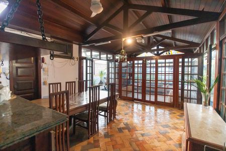 Sala de casa para alugar com 3 quartos, 281m² em Fonseca, Niterói