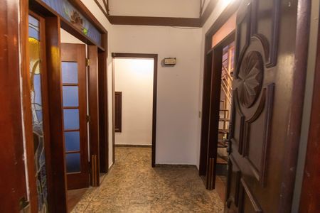 Casa para alugar com 281m², 3 quartos e 1 vaga Casa para alugar com 281m², 3 quartos e 1 vagaHall de entrada