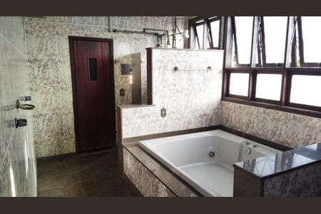 Área de serviço de casa para alugar com 3 quartos, 281m² em Fonseca, Niterói