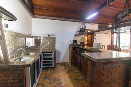 Casa para alugar com 281m², 3 quartos e 1 vaga Casa para alugar com 281m², 3 quartos e 1 vagaCozinha