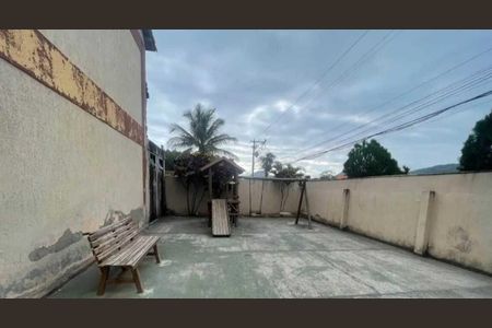 Casa para alugar com 115m², 2 quartos e 2 vagasÁrea externa