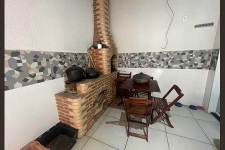 Casa para alugar com 115m², 2 quartos e 2 vagasChurrasqueira