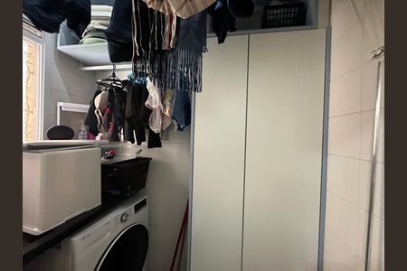 Área de Serviço de apartamento à venda com 3 quartos, 105m² em Jardim Tupanci, Barueri