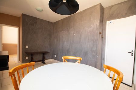 Sala  de apartamento para alugar com 2 quartos, 50m² em Palmeiras, Belo Horizonte