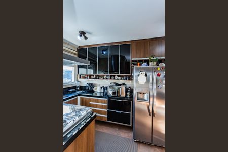 Apartamento à venda com 154m², 3 quartos e 2 vagas Apartamento à venda com 154m², 3 quartos e 2 vagasCozinha e copa