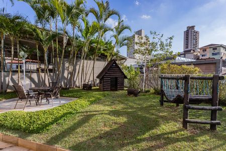 Apartamento à venda com 154m², 3 quartos e 2 vagas Apartamento à venda com 154m², 3 quartos e 2 vagasÁrea comum - Playground