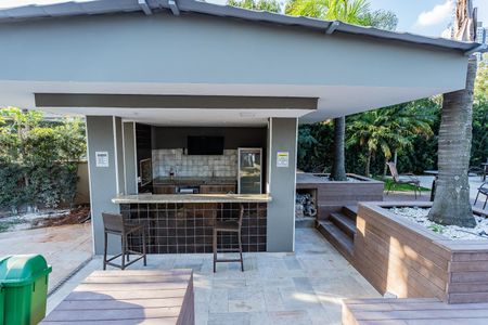 Apartamento à venda com 154m², 3 quartos e 2 vagas Apartamento à venda com 154m², 3 quartos e 2 vagasÁrea comum - Churrasqueira da piscina