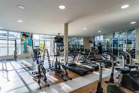 Apartamento à venda com 154m², 3 quartos e 2 vagas Apartamento à venda com 154m², 3 quartos e 2 vagasÁrea comum - Academia