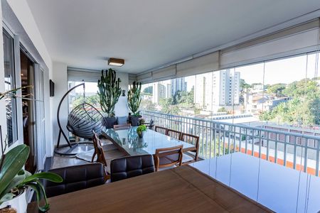 Apartamento à venda com 154m², 3 quartos e 2 vagas