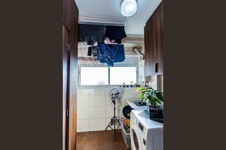 Apartamento à venda com 154m², 3 quartos e 2 vagas Apartamento à venda com 154m², 3 quartos e 2 vagasÁrea de Serviço