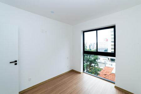 Apartamento à venda com 207m², 3 quartos e 3 vagas Apartamento à venda com 207m², 3 quartos e 3 vagasQuarto