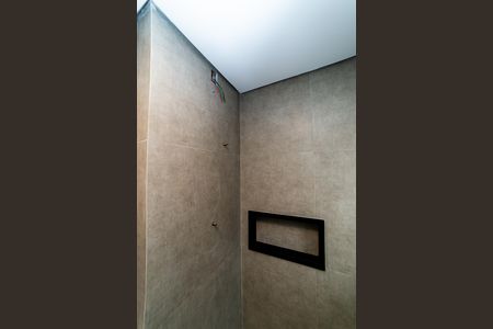 Apartamento à venda com 207m², 3 quartos e 3 vagas Apartamento à venda com 207m², 3 quartos e 3 vagasBanheiro da Suíte 1