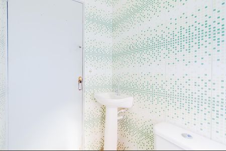 Apartamento para alugar com 80m², 2 quartos e sem vagaBanheiro