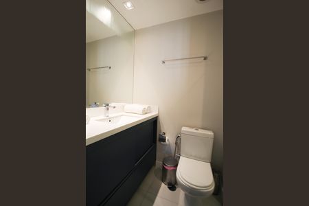 Apartamento à venda com 56m², 1 quarto e 1 vaga Apartamento à venda com 56m², 1 quarto e 1 vagaBanheiro da Suíte