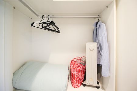 Apartamento à venda com 56m², 1 quarto e 1 vaga Apartamento à venda com 56m², 1 quarto e 1 vagaCloset da suíte