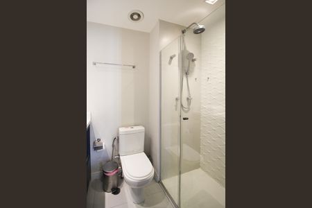 Apartamento à venda com 56m², 1 quarto e 1 vaga Apartamento à venda com 56m², 1 quarto e 1 vagaBanheiro da Suíte