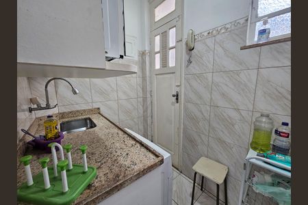 Apartamento à venda com 49m², 1 quarto e sem vaga Apartamento à venda com 49m², 1 quarto e sem vagaCozinha