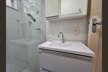 Apartamento à venda com 49m², 1 quarto e sem vaga Apartamento à venda com 49m², 1 quarto e sem vagaBanheiro