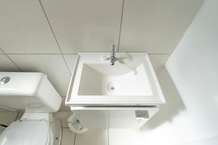 Apartamento para alugar com 45m², 2 quartos e 1 vaga Apartamento para alugar com 45m², 2 quartos e 1 vagaBanheiro