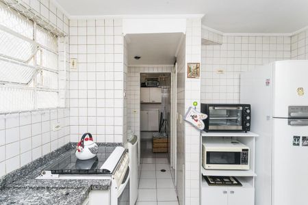 Cozinha de apartamento para alugar com 2 quartos, 80m² em Pompeia, São Paulo