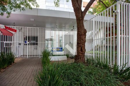 Apartamento para alugar com 100m², 2 quartos e 2 vagasFachada