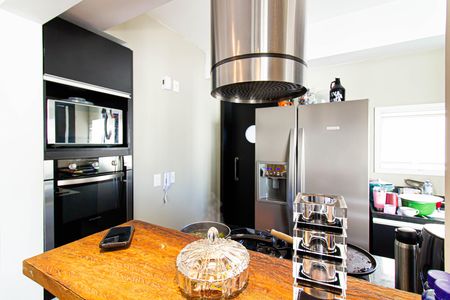 Apartamento para alugar com 100m², 2 quartos e 2 vagasCozinha