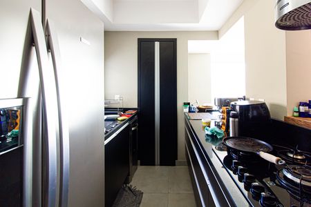 Apartamento para alugar com 100m², 2 quartos e 2 vagasCozinha