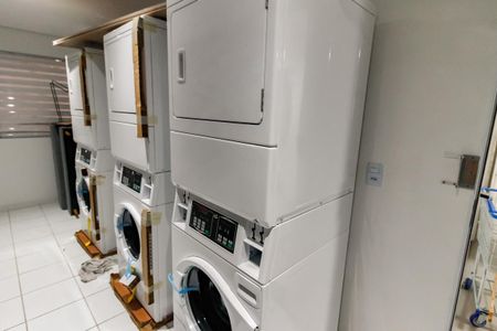Apartamento à venda com 32m², 2 quartos e sem vagaÁrea comum 
