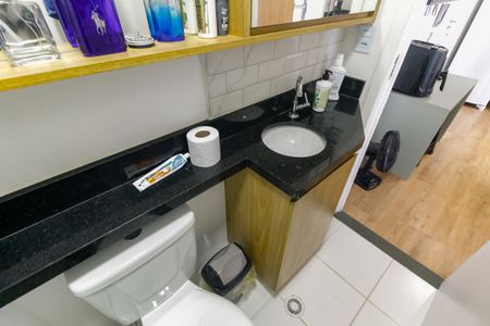 Apartamento à venda com 32m², 2 quartos e sem vagaBanheiro social